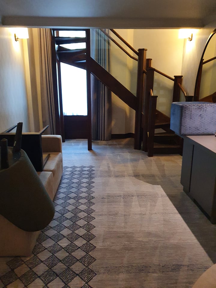 Commercial carpet cleaning